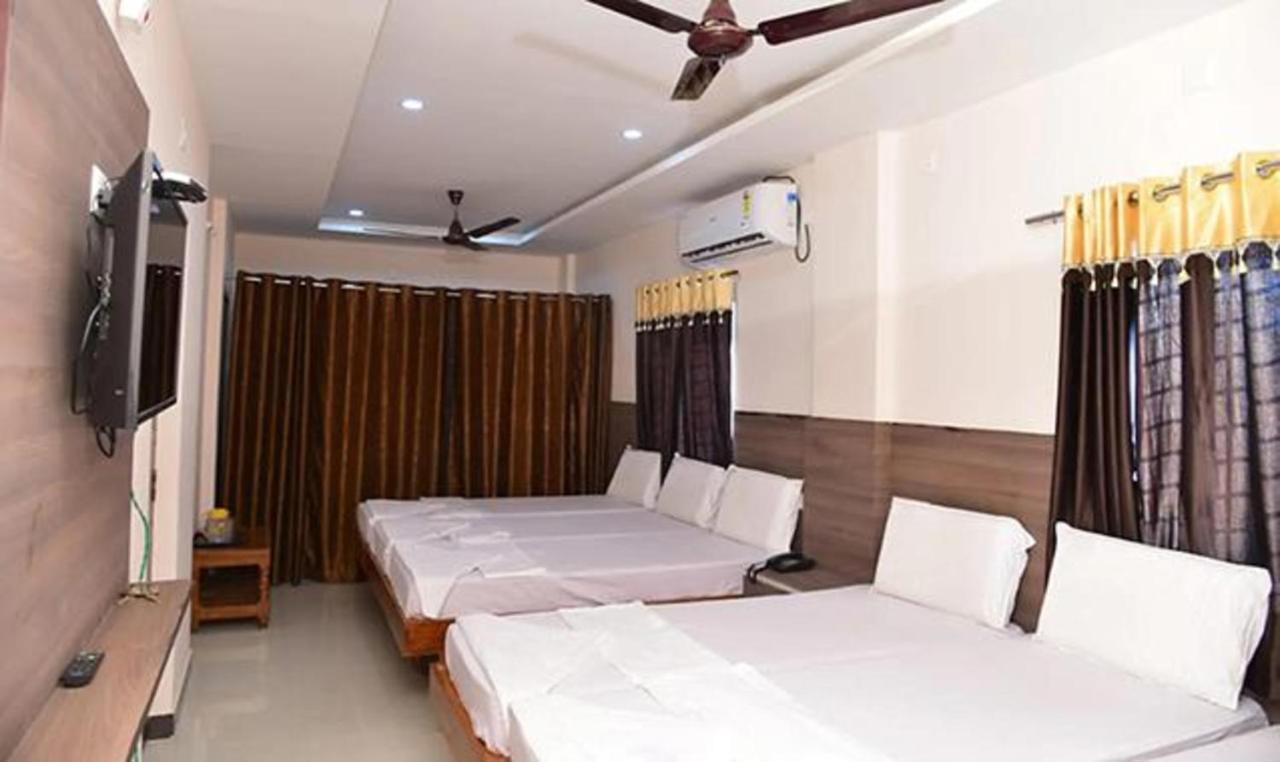 Fabhotel Nb Venkateswara Grand Inn 蒂鲁帕蒂 外观 照片